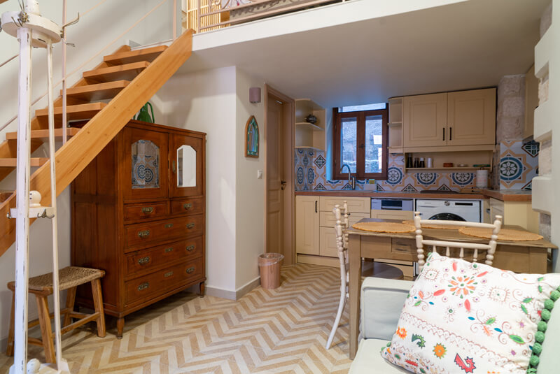 One-bedroom Loft Apartment